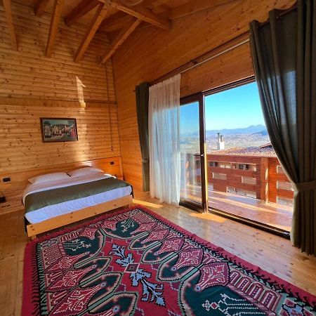 Hotel Wooden House Canaj Zewnętrze zdjęcie