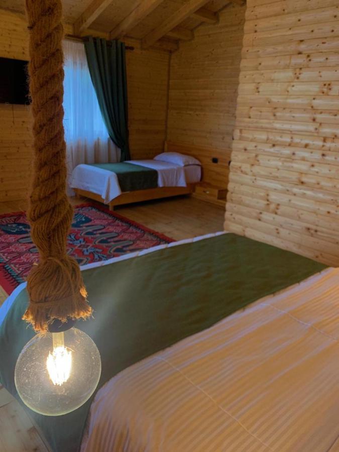 Hotel Wooden House Canaj Zewnętrze zdjęcie