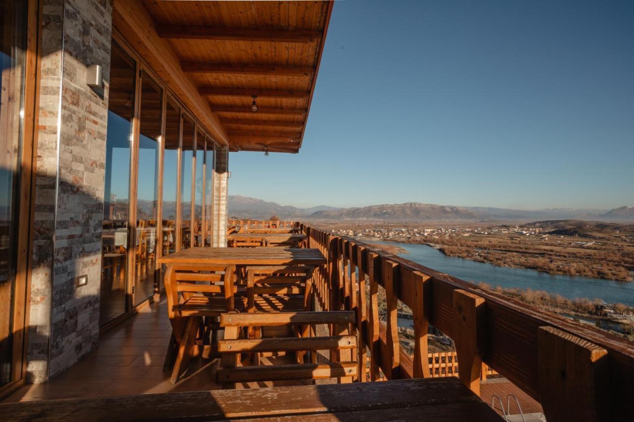 Hotel Wooden House Canaj Zewnętrze zdjęcie